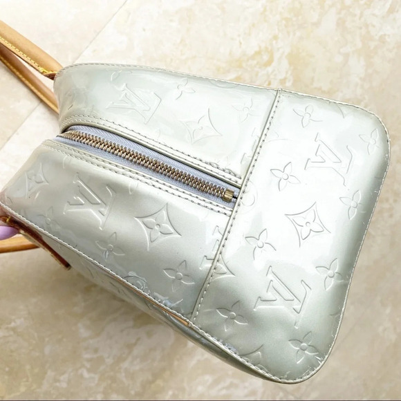 Louis Vuitton Monogram Thompkins Silver Vernis Tote - Picture 4 of 16